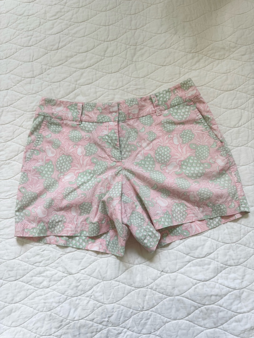 Vineyard Vines Pink Shorts with Mint Pineapple Print